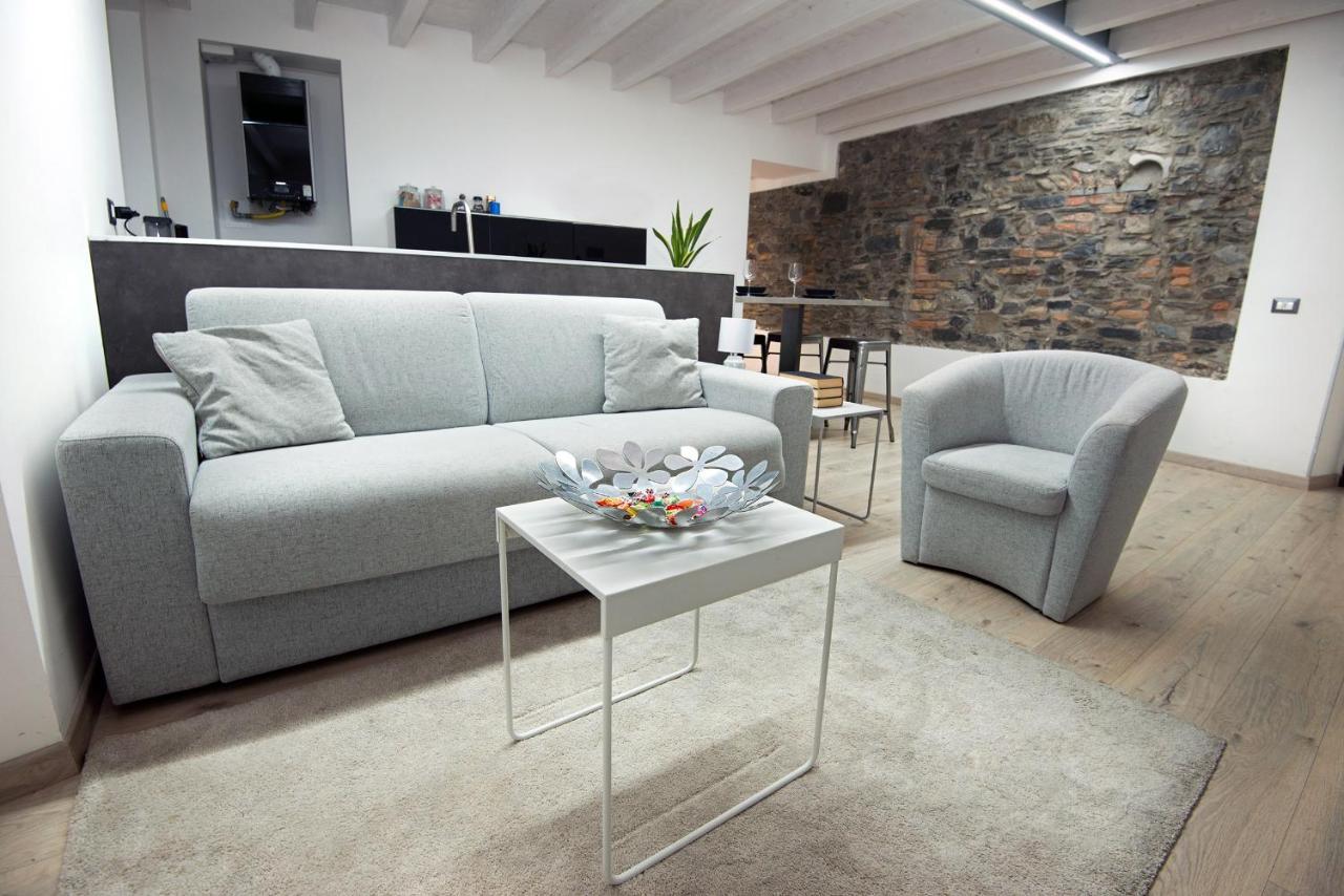 Larius Apartment Комо Экстерьер фото